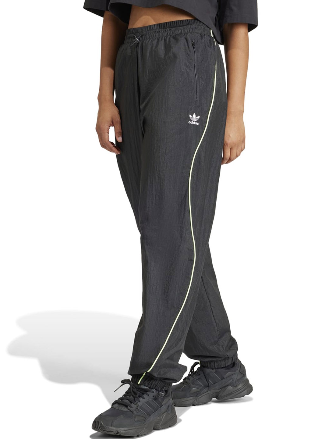 

ADIDAS Originals Women Mid Rise Joggers, Black