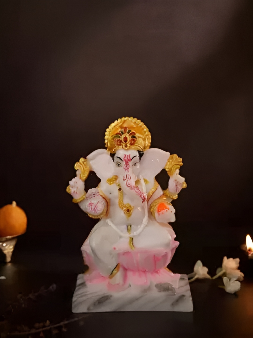 krishnagallery1 White & Yellow Religious Idol Showpiece