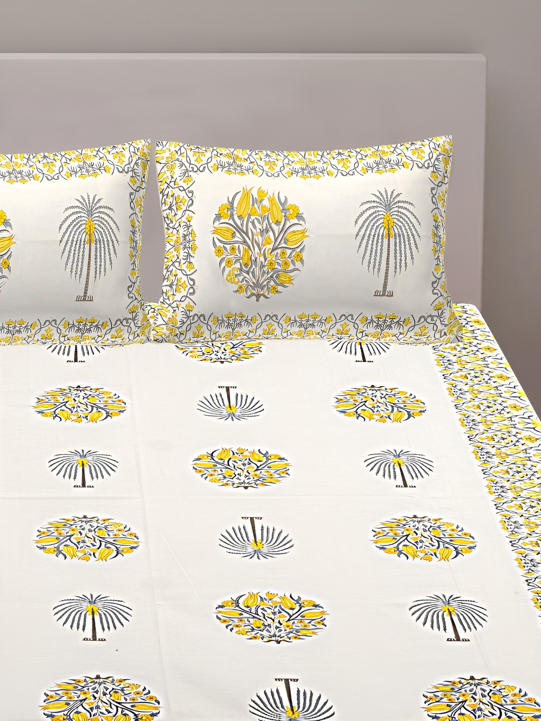 VANI E Yellow & Cream-Coloured Floral 250 TC King Bedsheet with 2 Pillow Covers