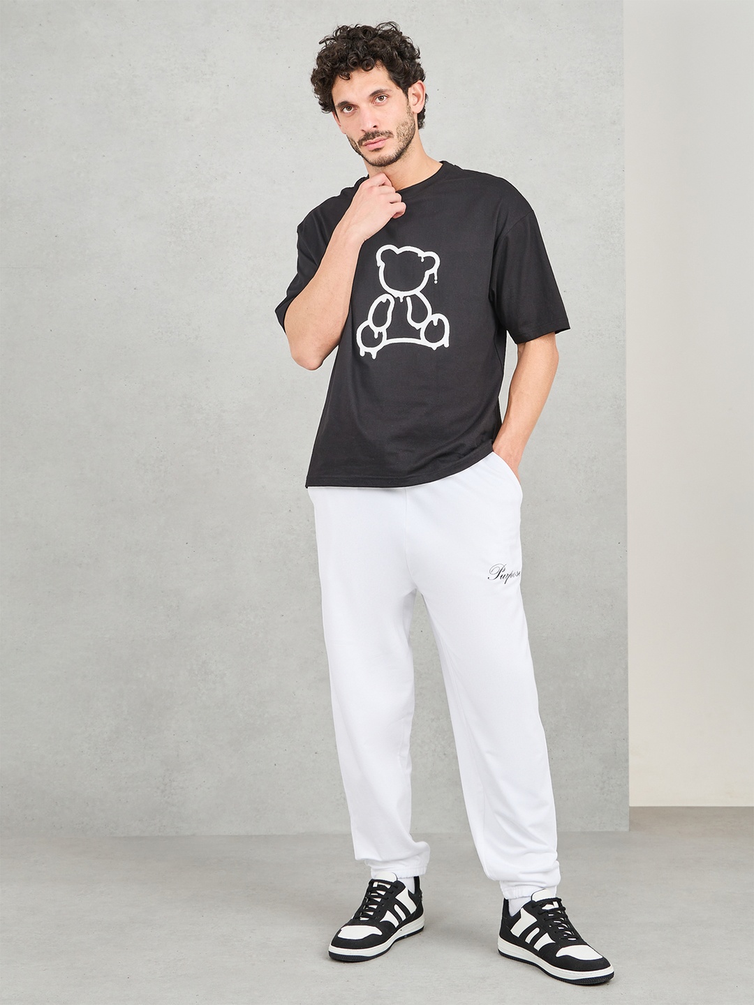 Styli Men Minimal Pocket Print Oversized Joggers, White