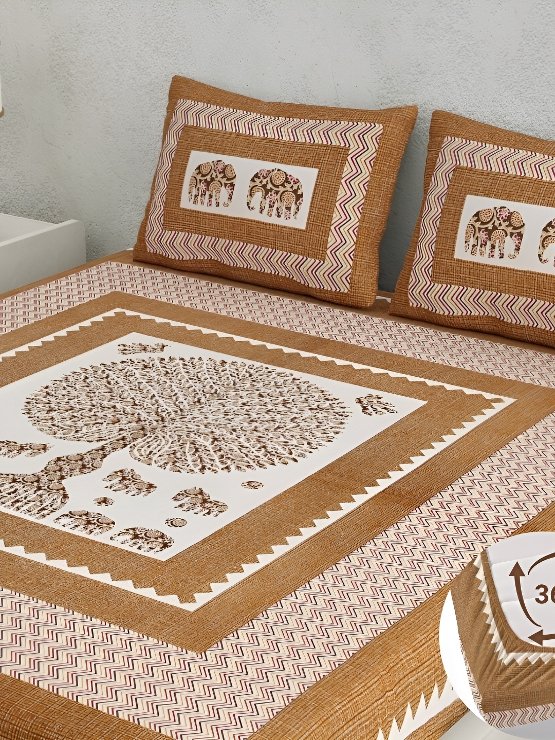 

CLOTHOLOGY Brown & Grey Ethnic Motifs 180 TC Fitted King Bedsheet Set