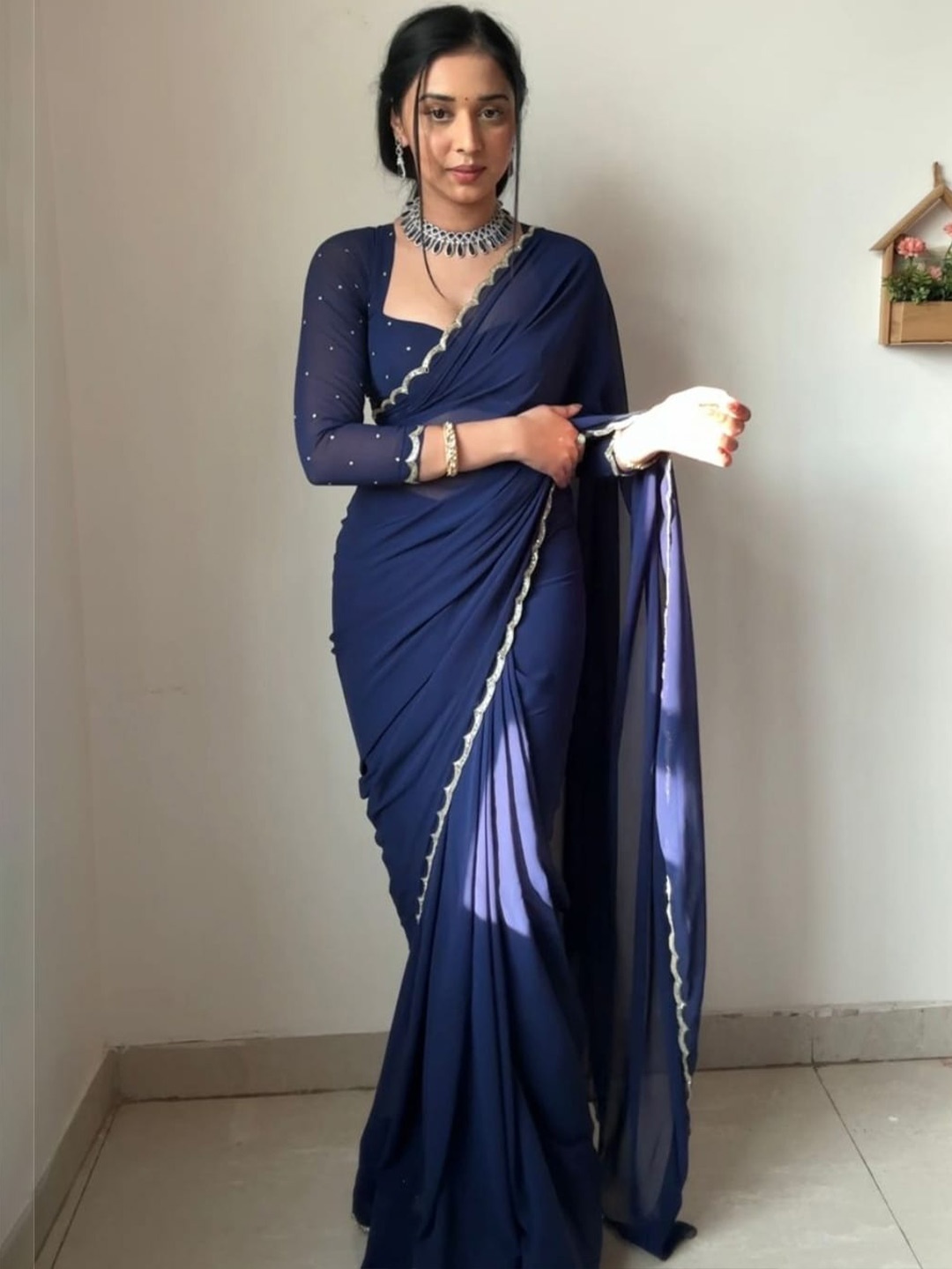 

AWRIYA Embroidered Pure Georgette Saree, Blue