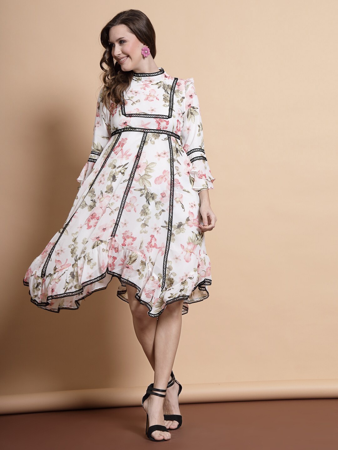 

Chanira La Parezza Floral Printed High Neck Bell Sleeves Fit & Flare Dress, White