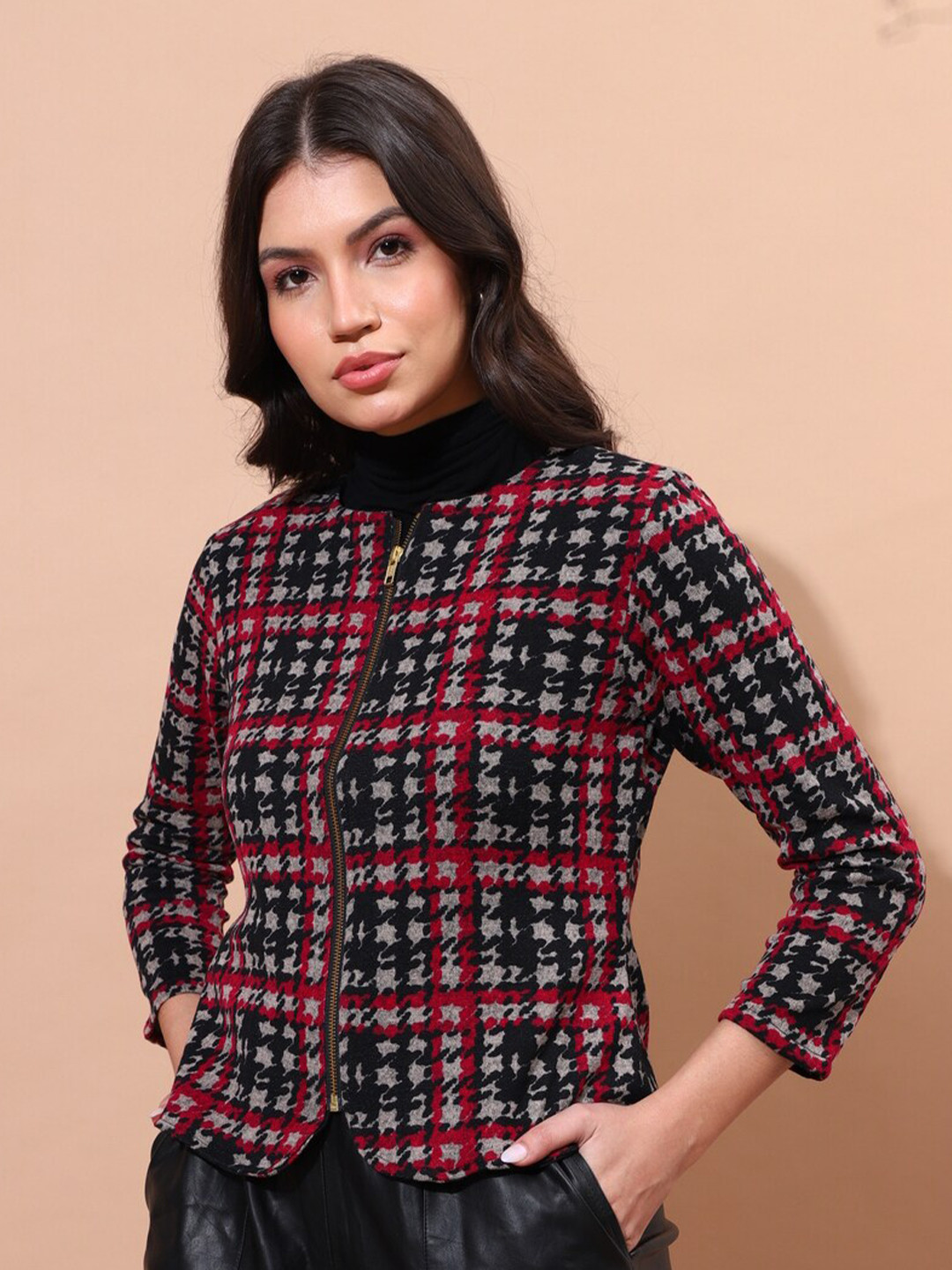 

Chanira La Parezza Geometric Printed Open Front Jacket, Grey