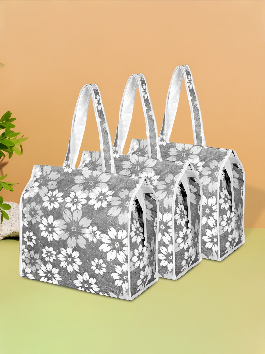 

Kuber Industries Grey 3 Pieces Printed Fabric Handbag Organisers