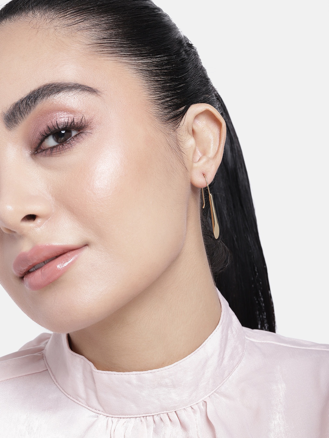 

Estele Gold-Plated Teardrop Shaped Drop Earrings