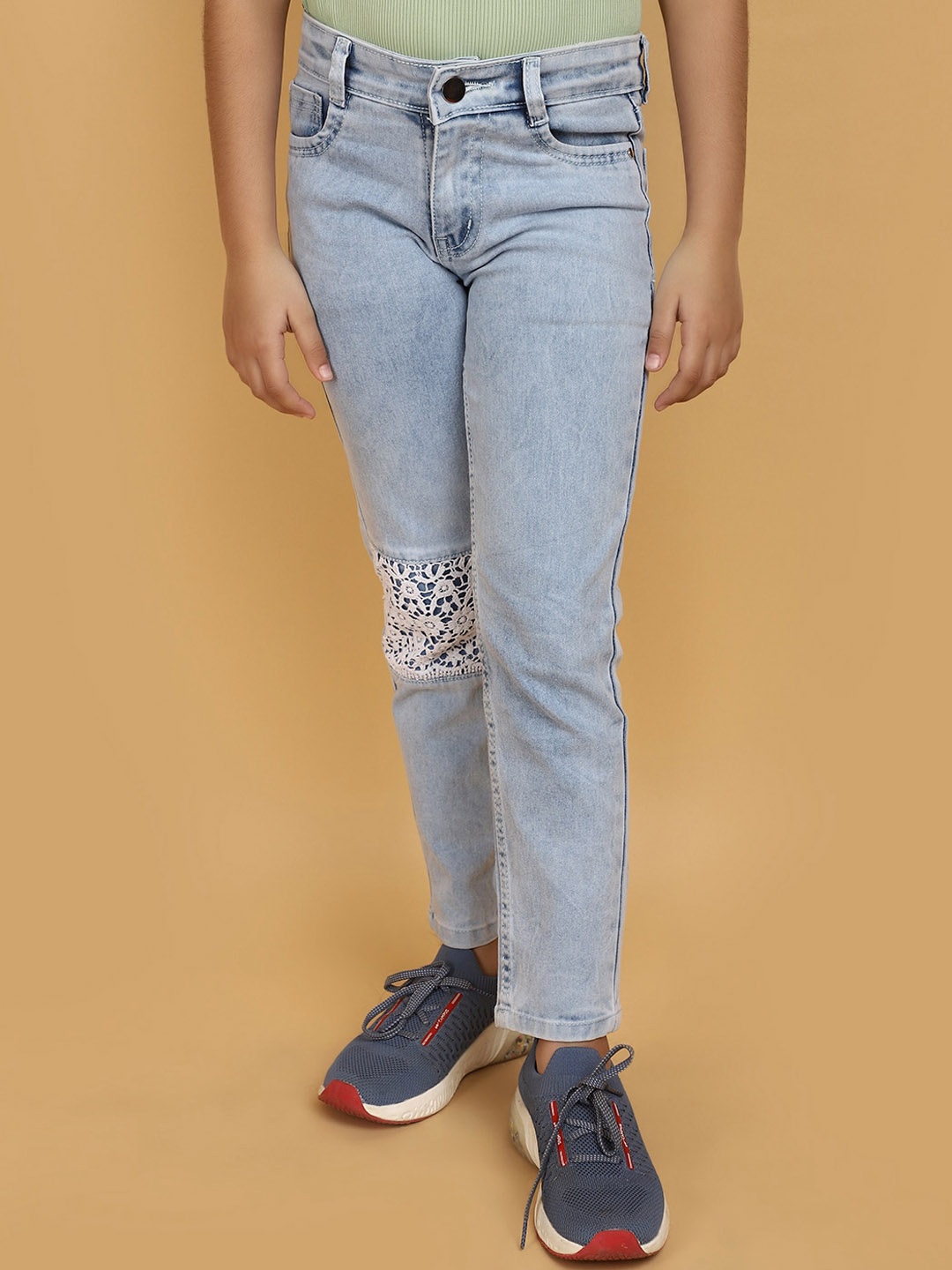 

V-Mart Girls Slim Fit Heavy Fade Cotton Jeans, Blue