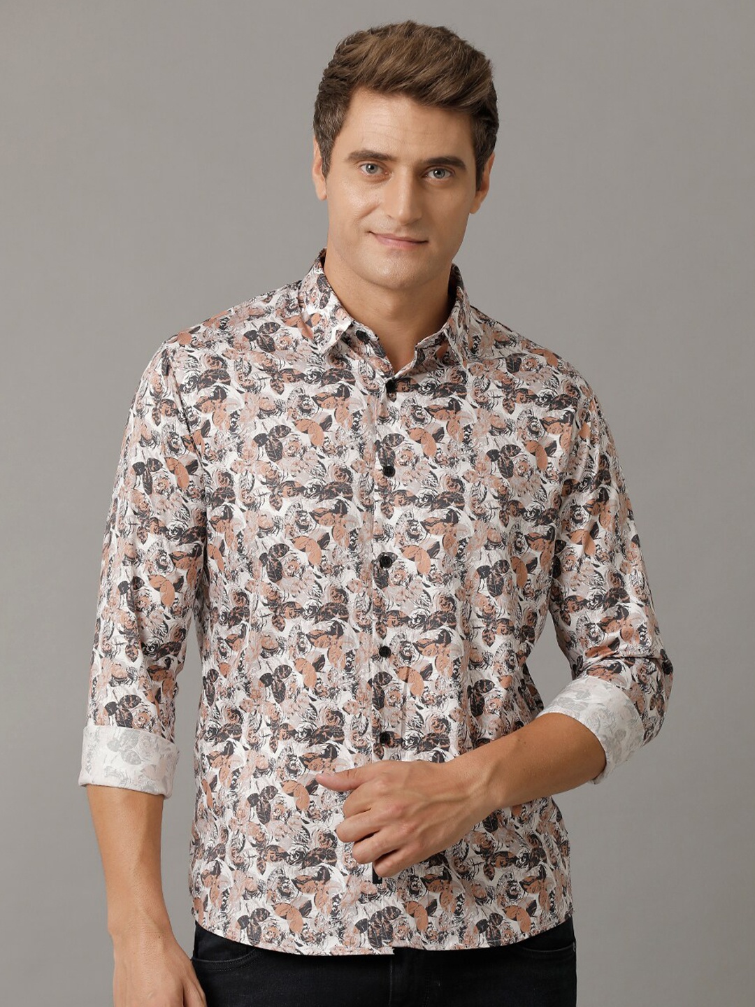 

Voi Jeans Comfort Floral Opaque Printed Casual Shirt, White