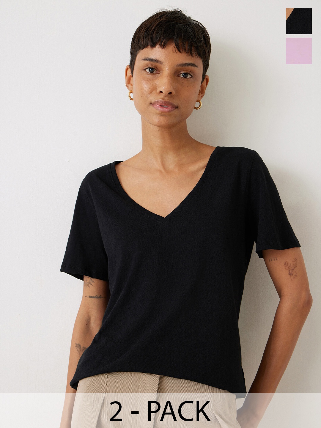 

COLOR CAPITAL Pack Of 2 V-Neck Relaxed Fit T-shirt, Black
