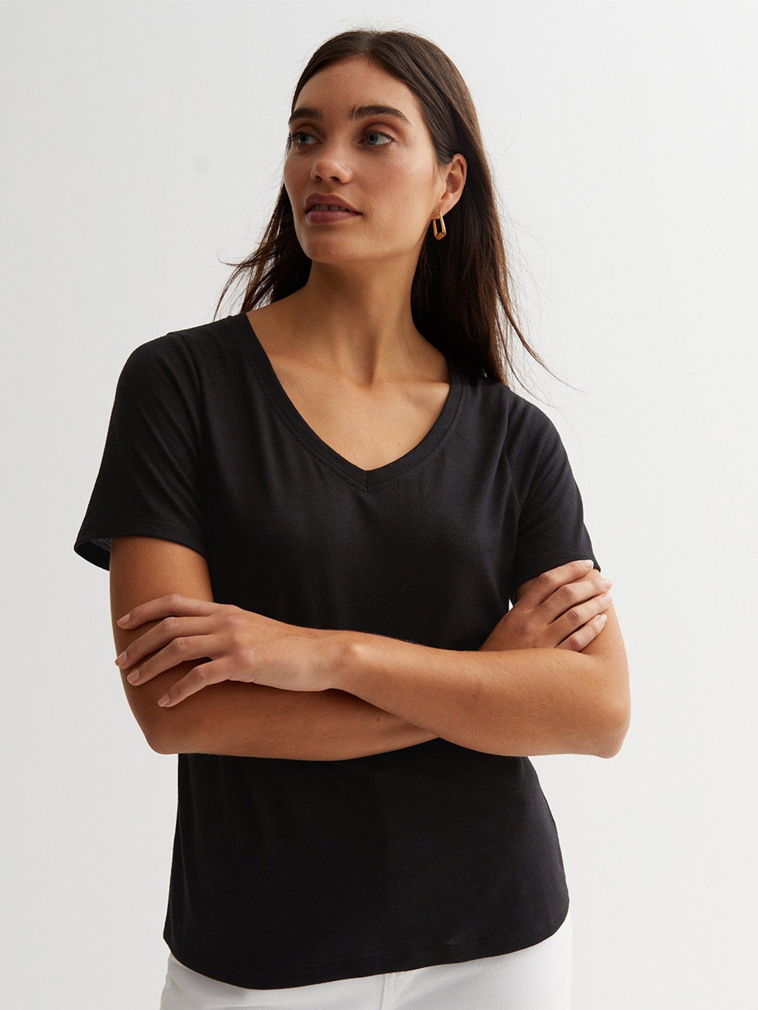 

COLOR CAPITAL Pack Of 2 Relaxed Fit V-Neck T-shirt, Black