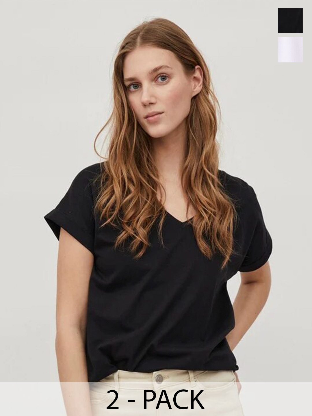 COLOR CAPITAL Pack Of 2 V-Neck T-Shirt, Black