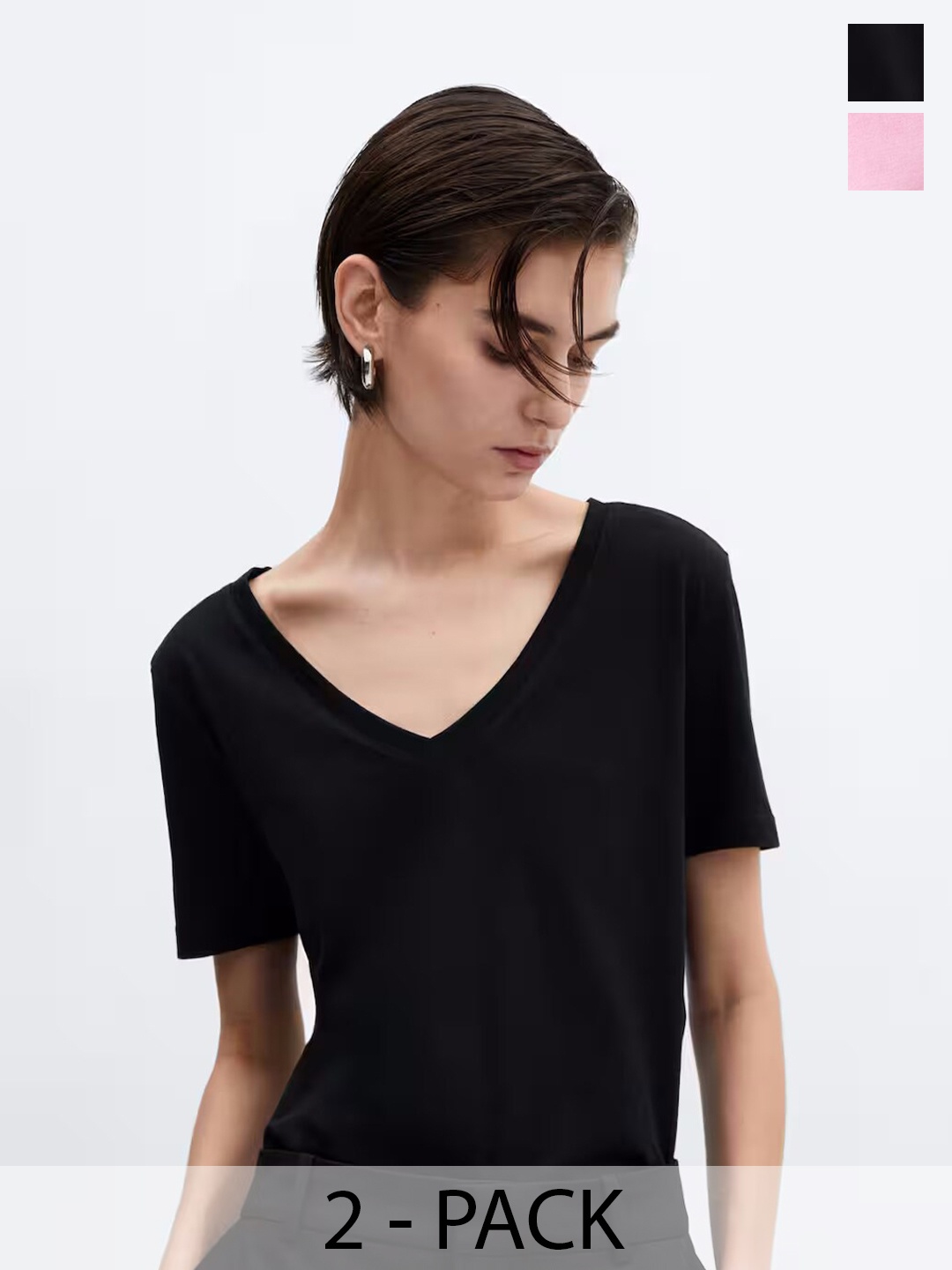 

COLOR CAPITAL Pack Of 2 V-Neck T-Shirt, Black