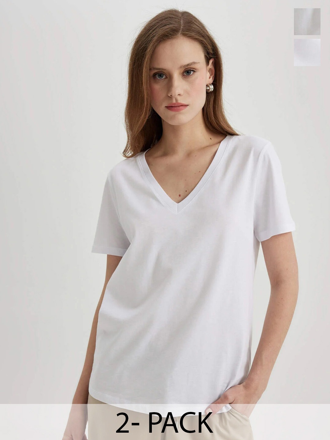 

COLOR CAPITAL Pack of 2 V-Neck Relaxed Fit T-shirt, White