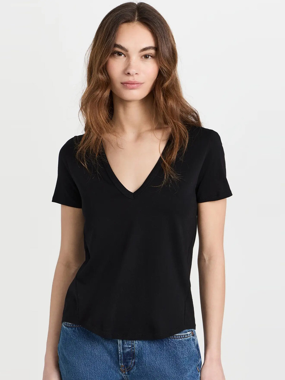 

COLOR CAPITAL Pack Of 3 V-Neck Relaxed Fit T-shirt, Black