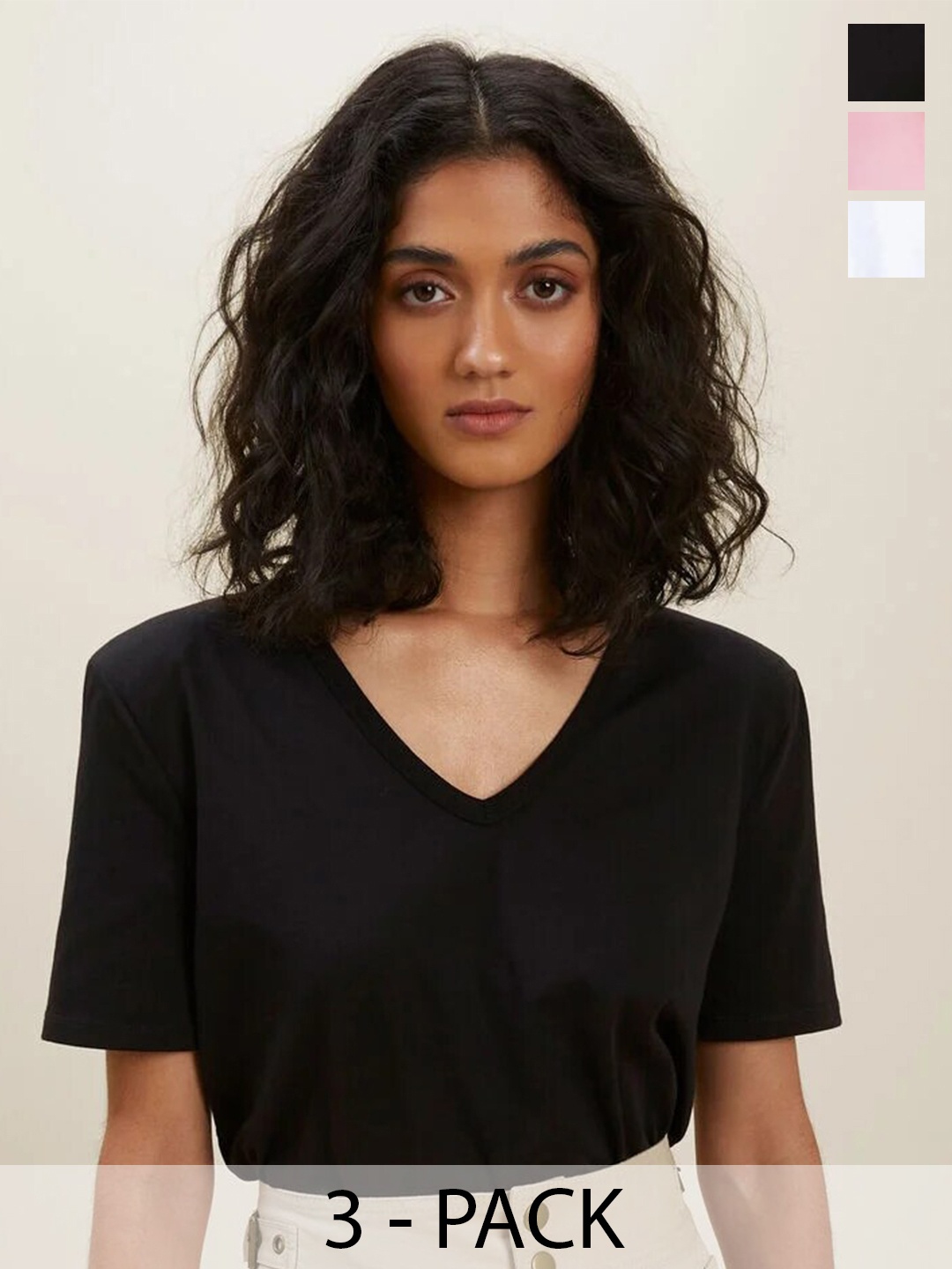 

COLOR CAPITAL Pack Of 3 V-Neck Relaxed Fit T-shirt, Black