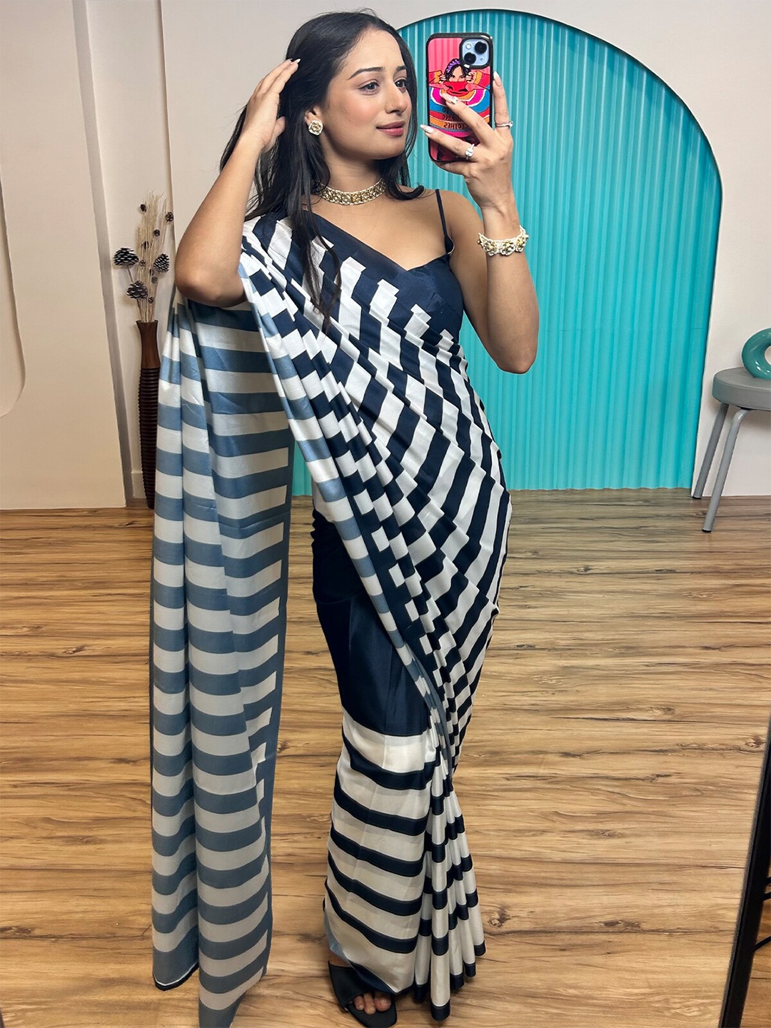 

ODETTE Striped Ready To Wear Satin Saree, Black