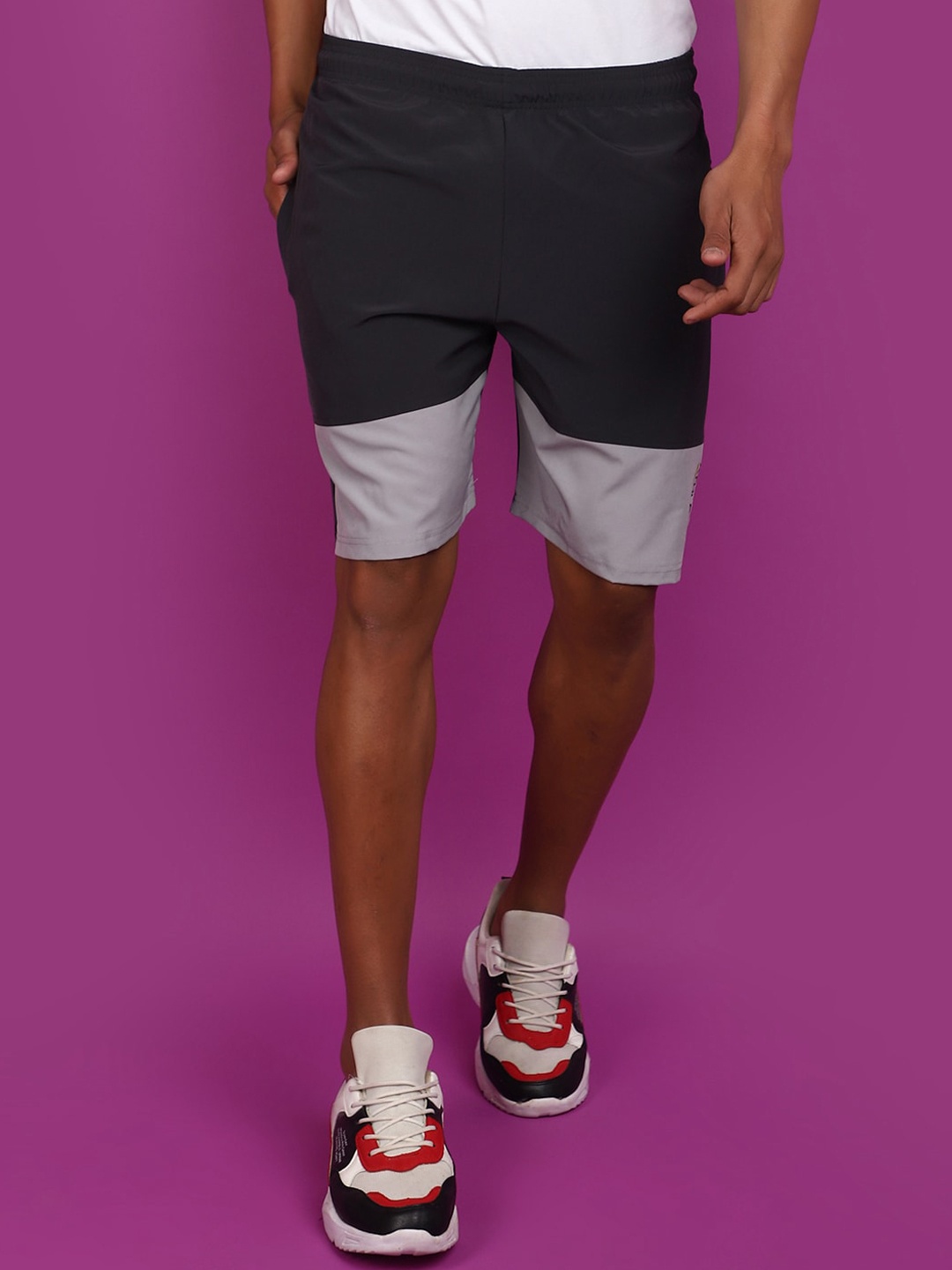 

V-Mart Men Colourblocked Sports Shorts, Black