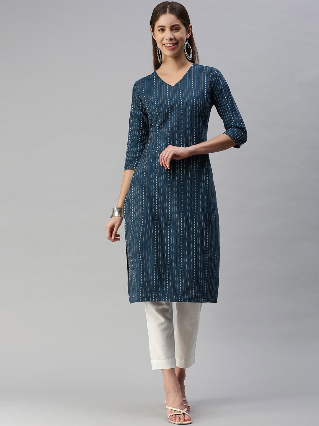 

KALINI Geometric Woven Design V-Neck Straight Kurta, Teal