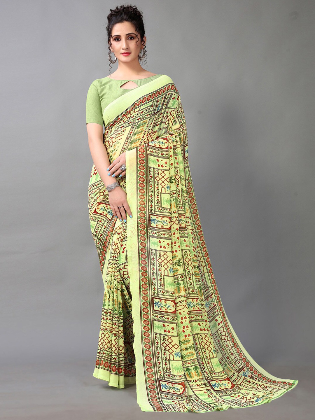 

HRITIKA Floral Printed Saree, Green