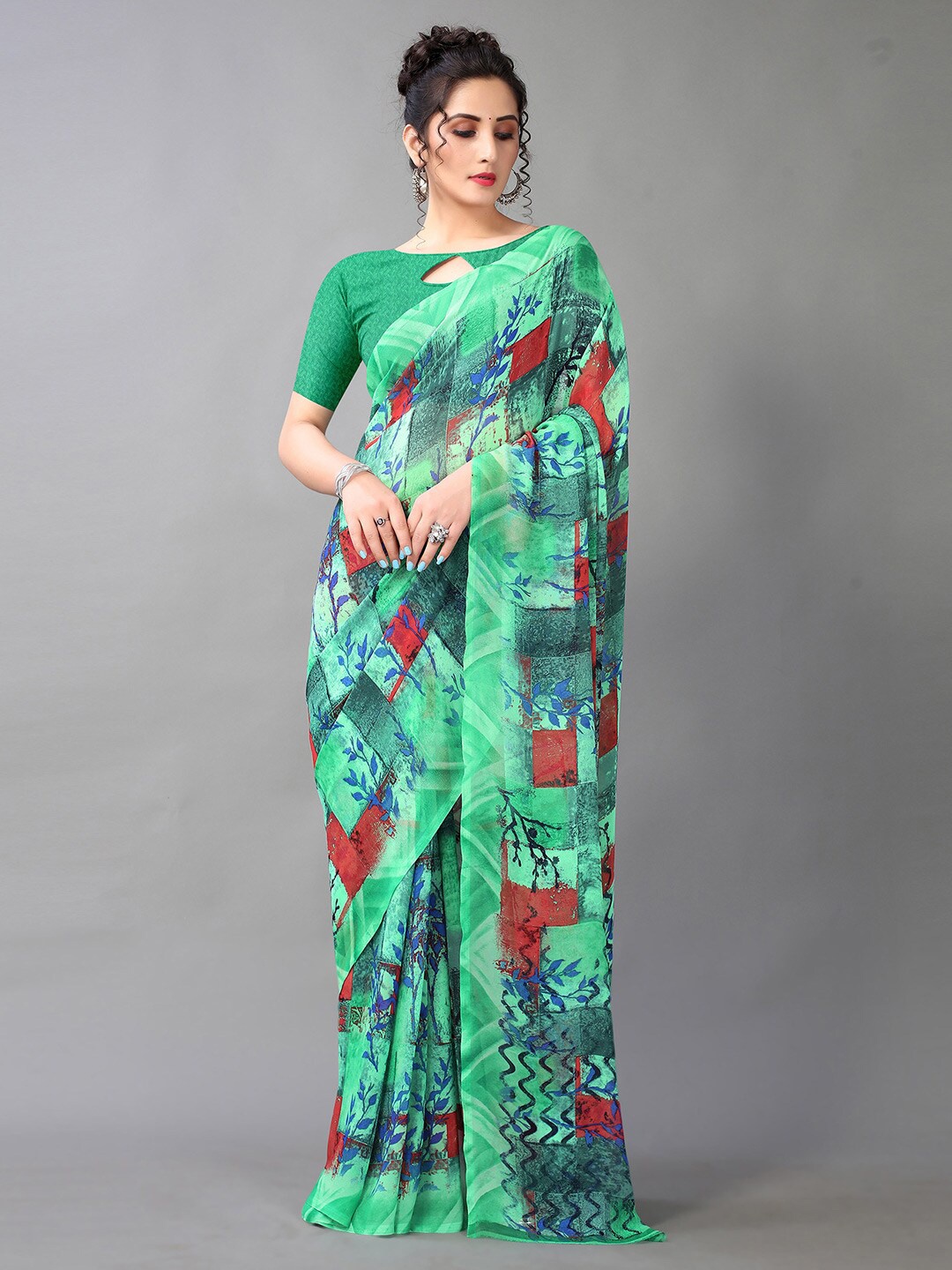 

HRITIKA Floral Printed Saree, Green