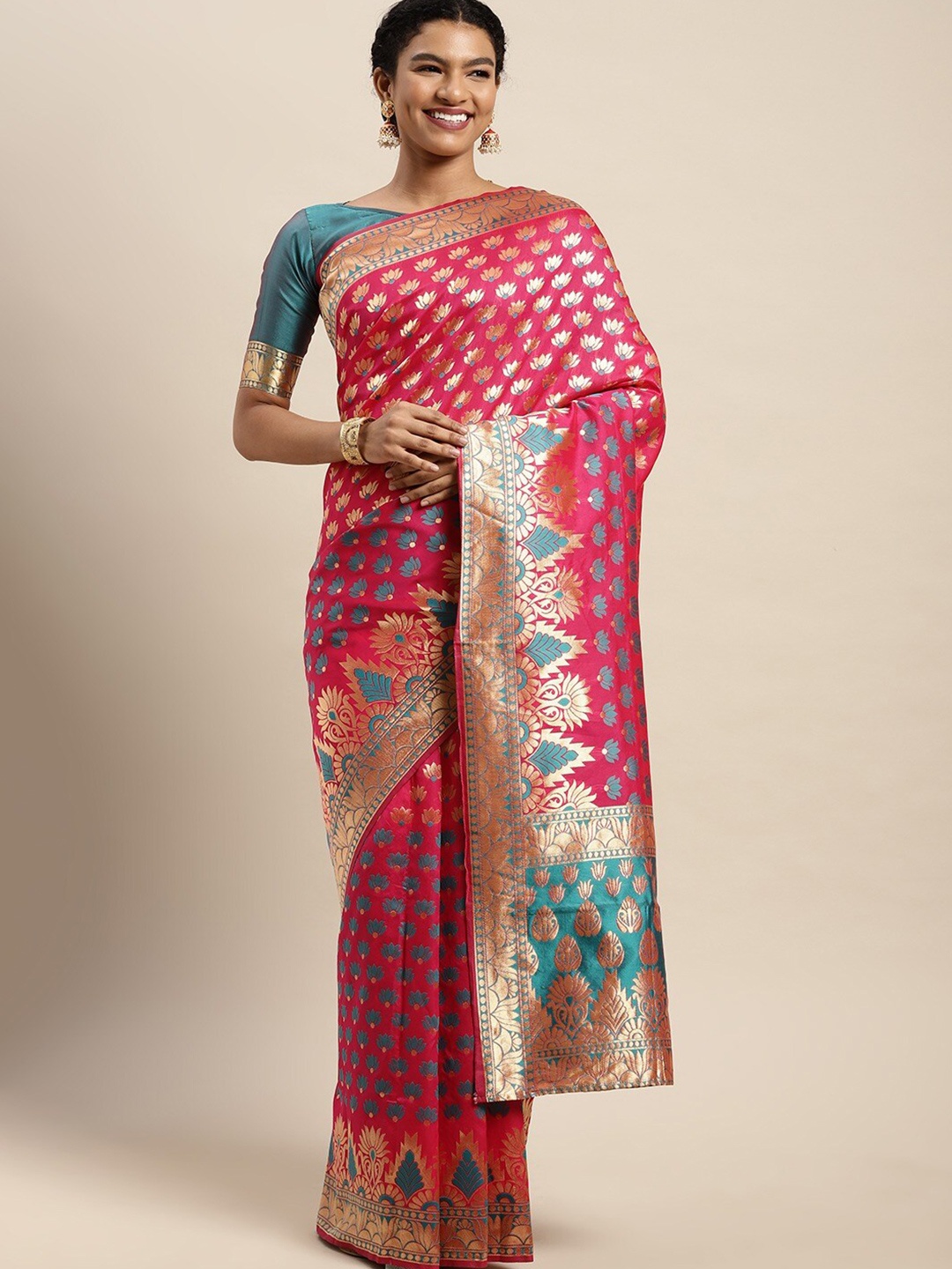 

HRITIKA Ethnic Motifs Zari Woven Design Saree, Magenta