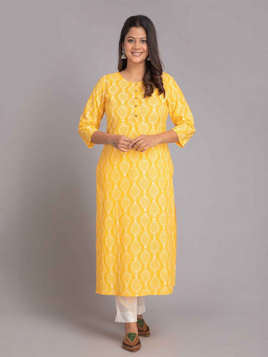 

SUTI Ethnic Motifs Printed Round Neck Cotton Straight Kurta, Yellow