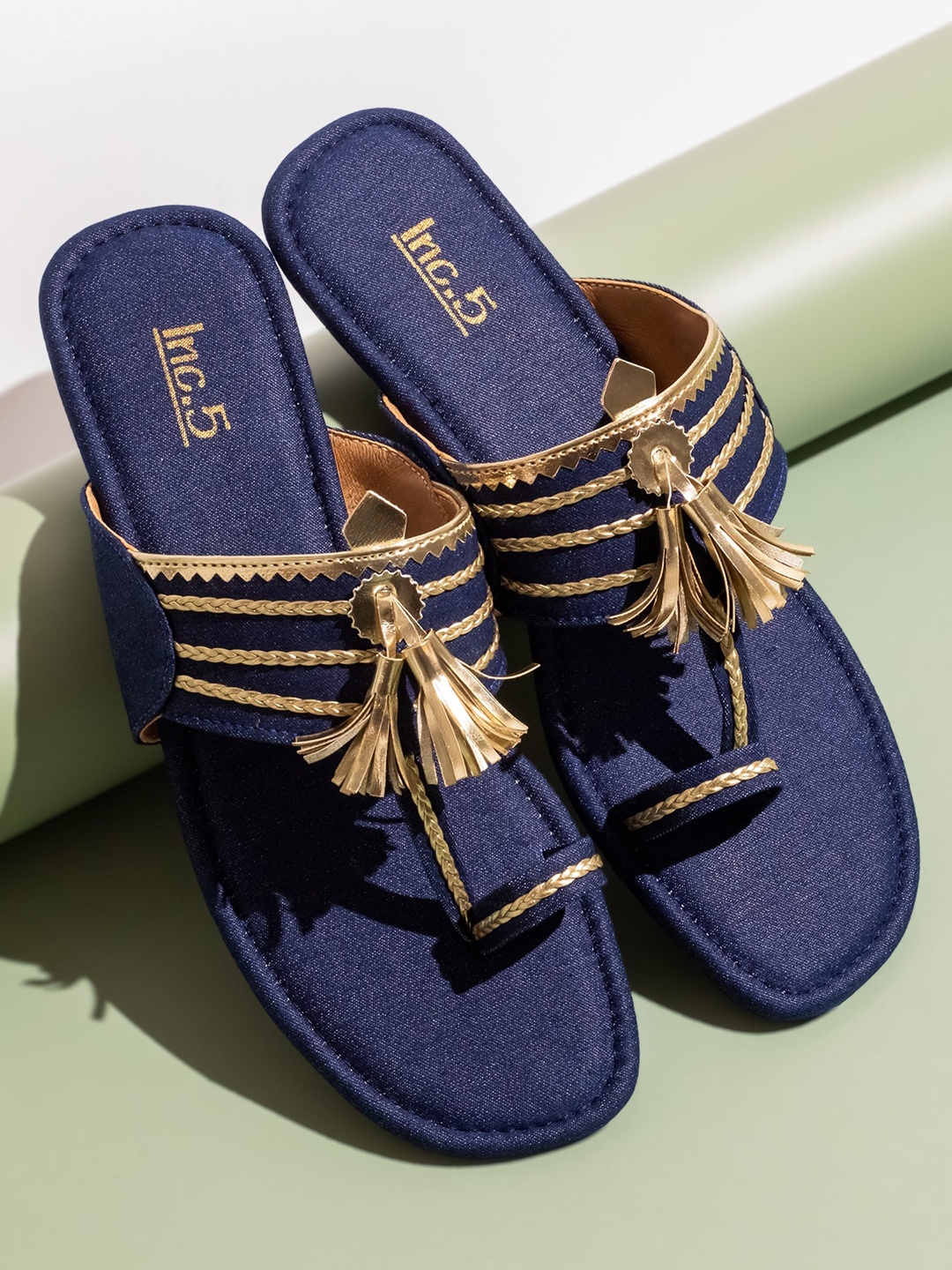

Inc 5 Textured One Toe Flats With Tassels, Navy blue