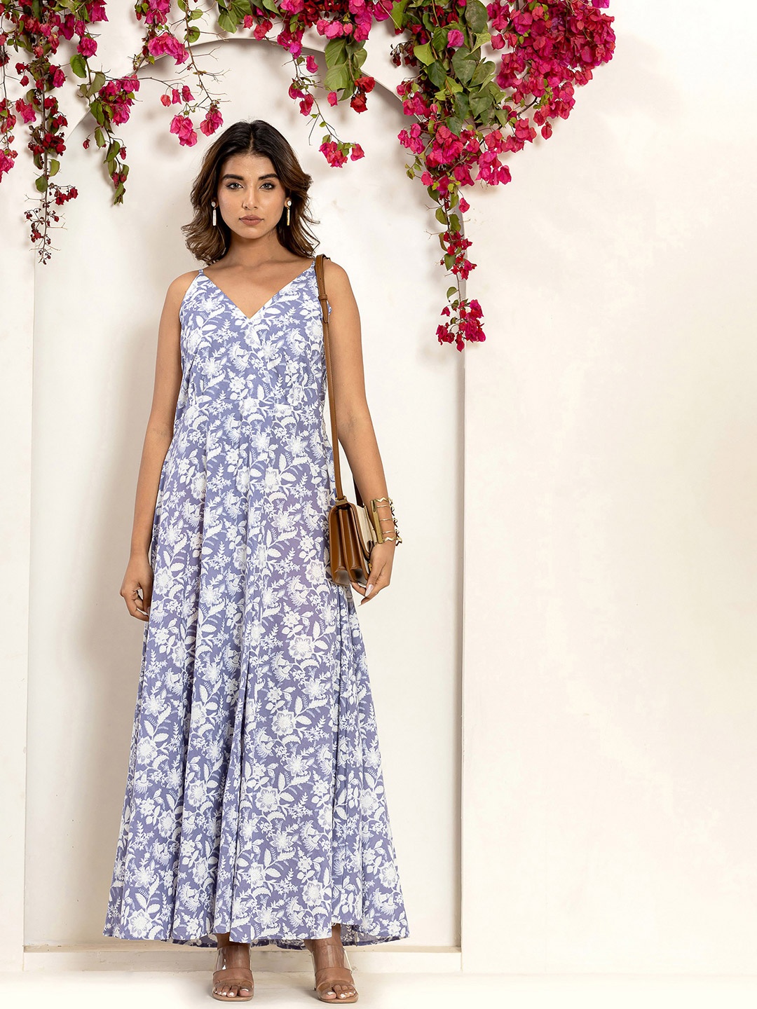 

FEATHERS CLOSET Floral Printed Pure Cotton Maxi Dress, Blue