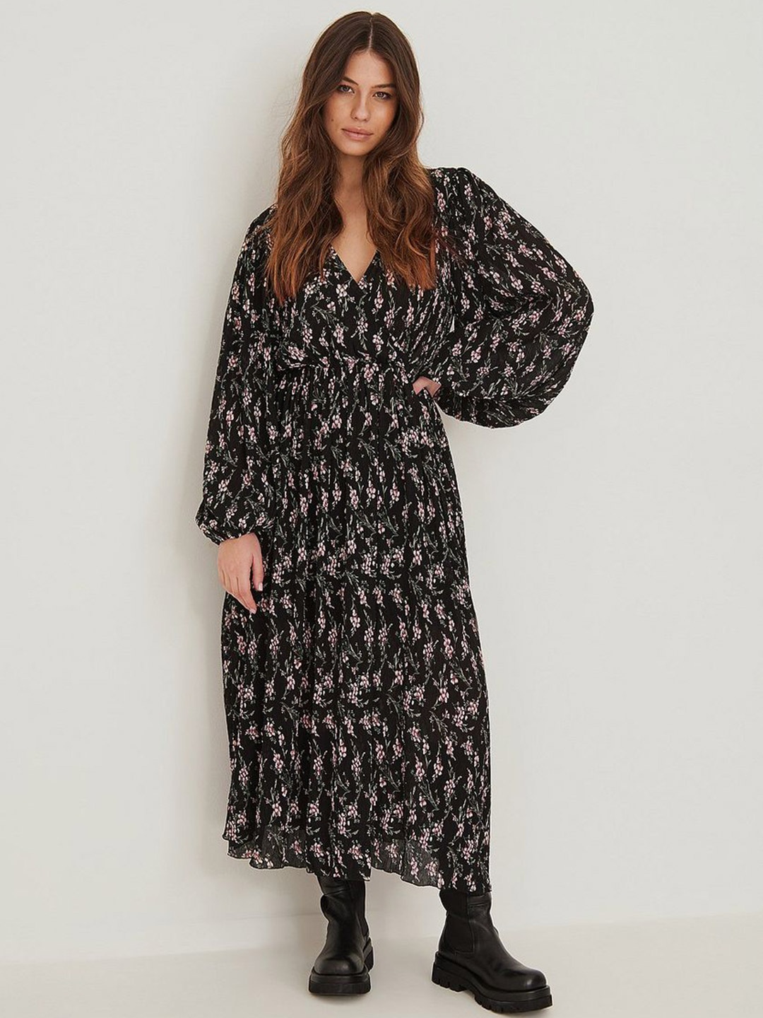 

Mitera Floral Printed Chiffon Fit & Flare Maxi Dress, Black