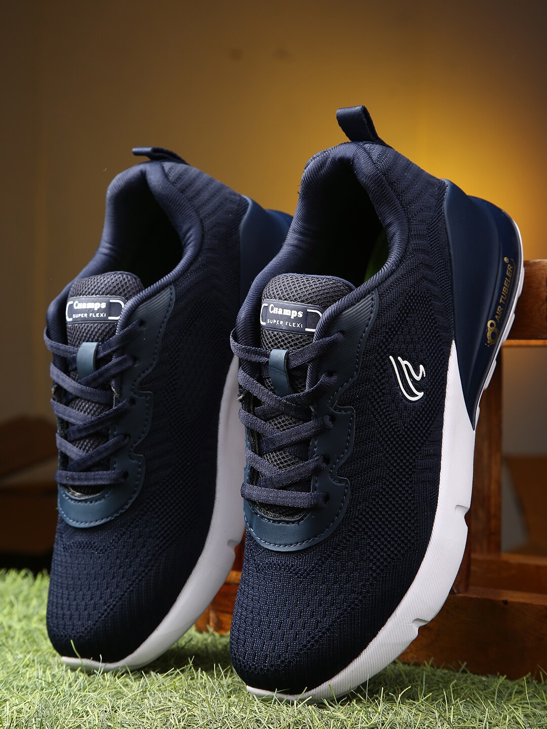 

Champs Men Round Toe Mesh Running Shoes, Navy blue