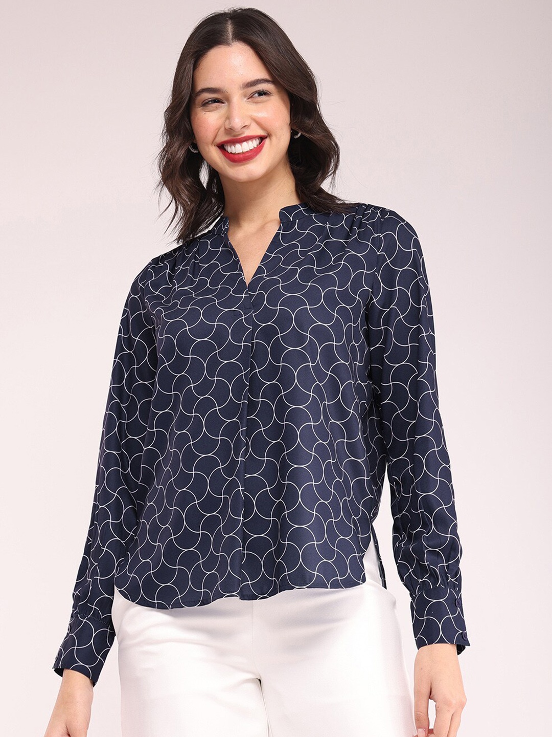 

FableStreet Geometric Printed Mandarin Collar Cuffed Sleeves Shirt Style Top, Navy blue