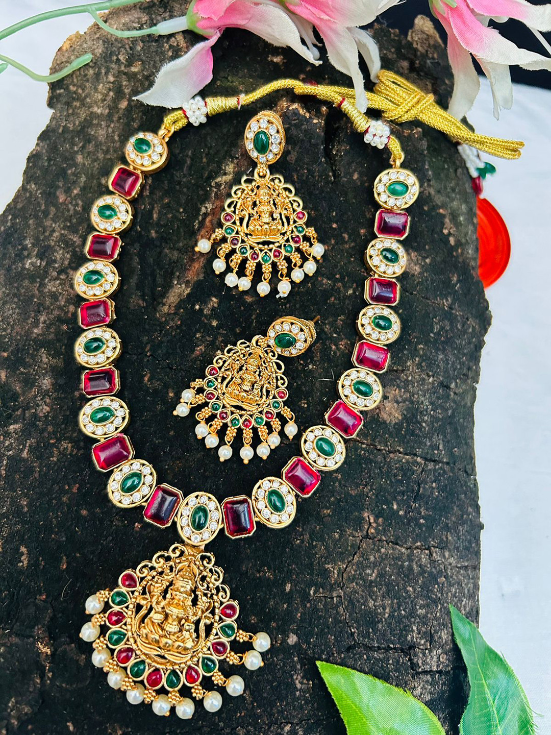

GRIIHAM Gold Plated Stone Studded Lakshmi Jewellery Set