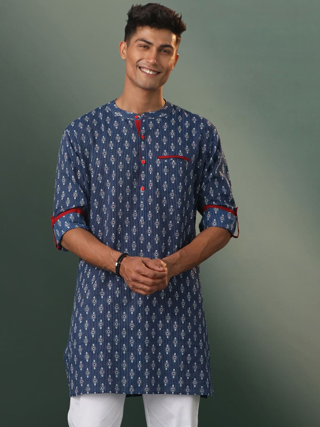 

VASTRAMAY Ethnic Motifs Printed Mandarin Collar Straight Kurta, Navy blue