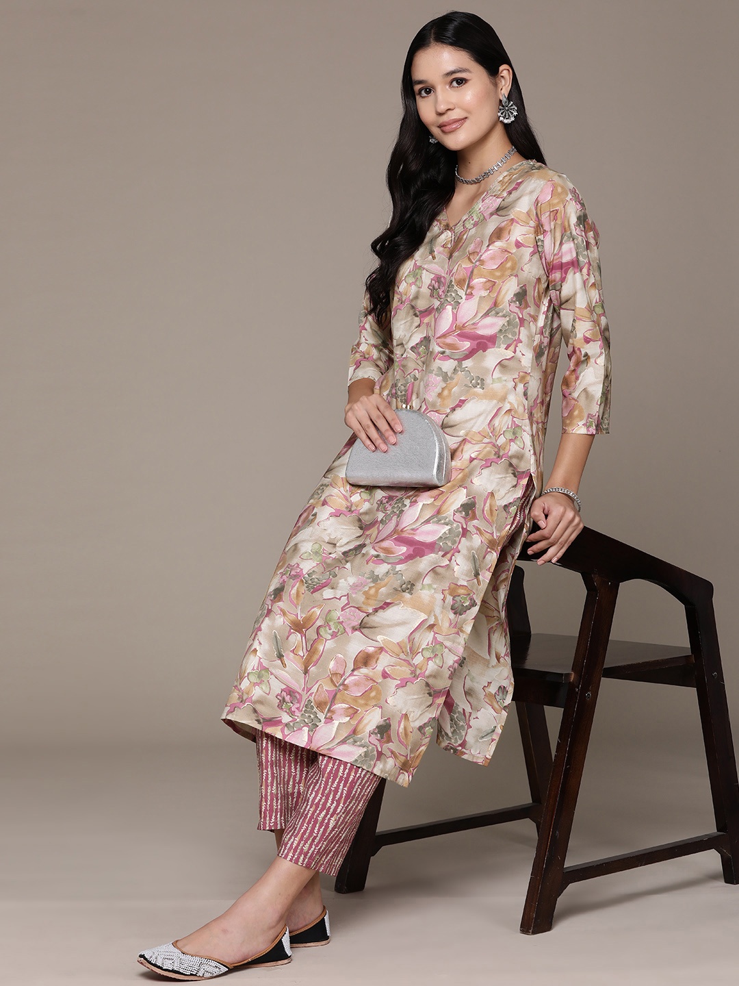 

Readiprint Floral Printed Zari Pure Silk Kurta with Trousers, Pink