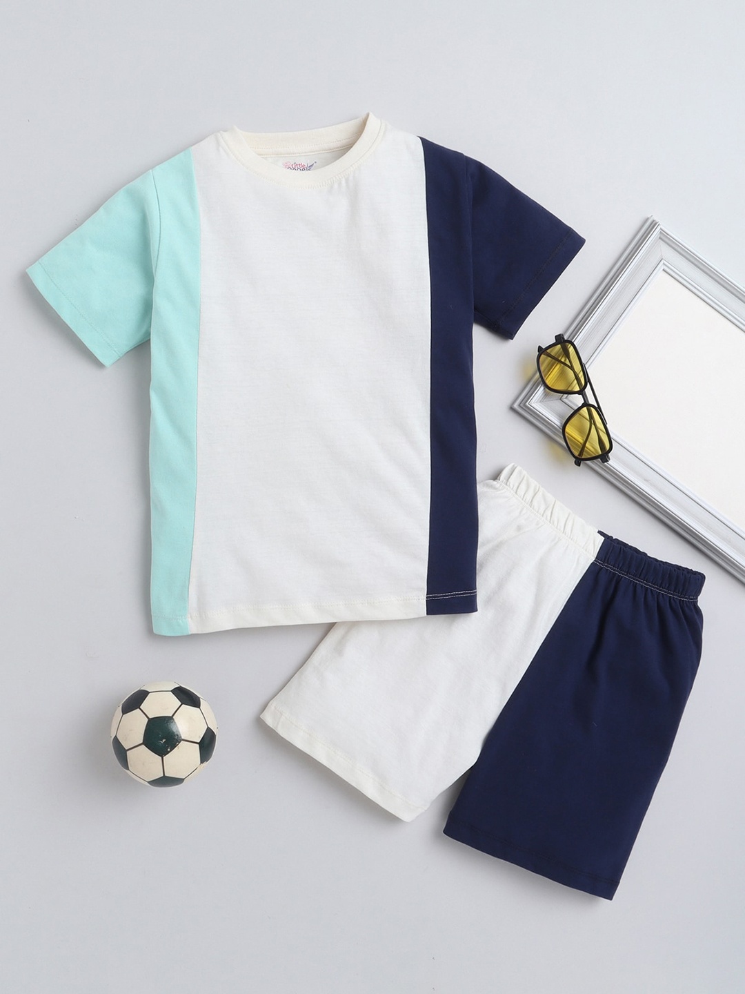 

Little Angels Boys Colourblocked T-shirt with Shorts, Sea green