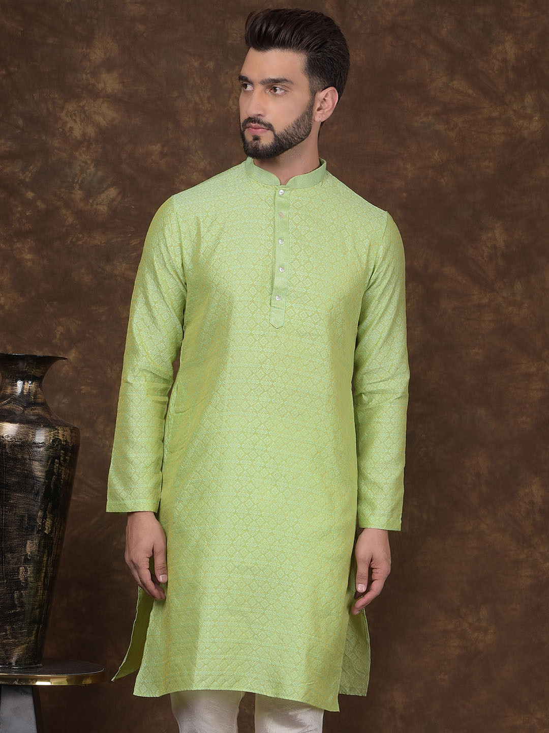 

DEYANN Ethnic Motifs Woven Design Band Collar Straight Kurta, Green