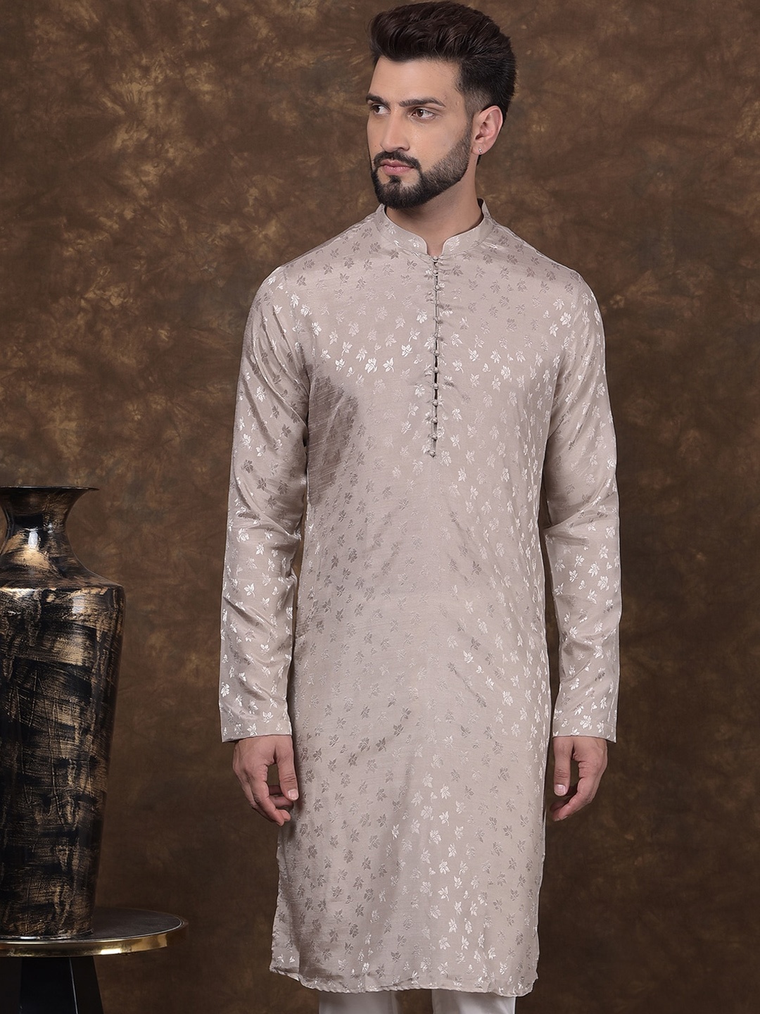 

DEYANN Ethnic Motifs Woven Design Mandarin Collar Straight Kurta, Brown