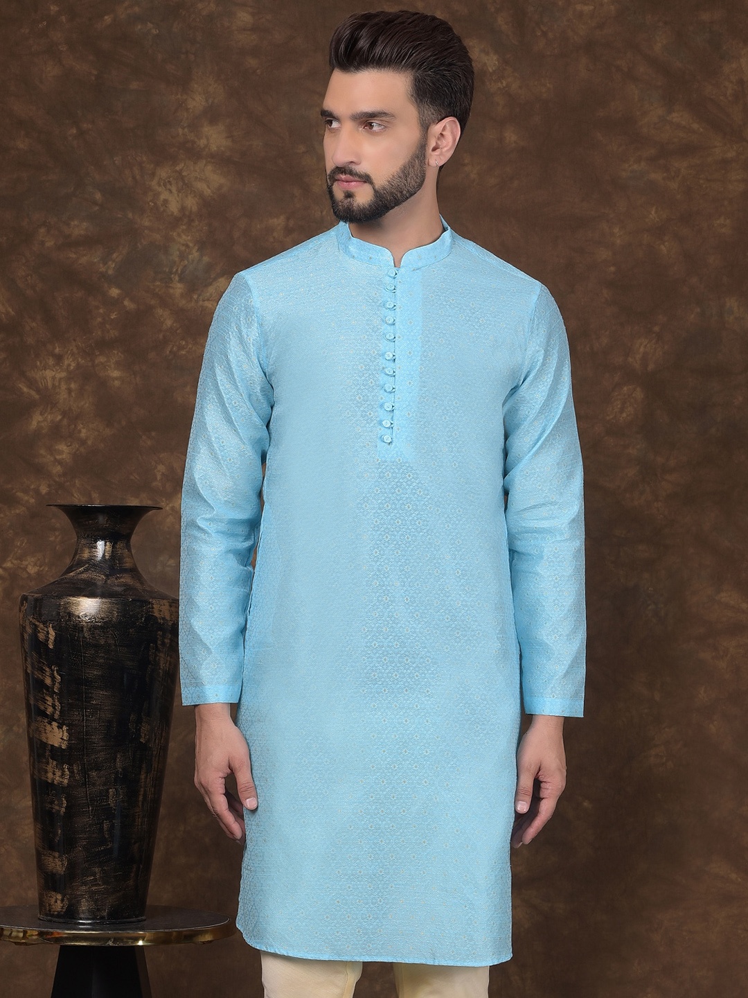 

DEYANN Ethnic Motifs Embroidered Thread Work Straight Kurta, Blue
