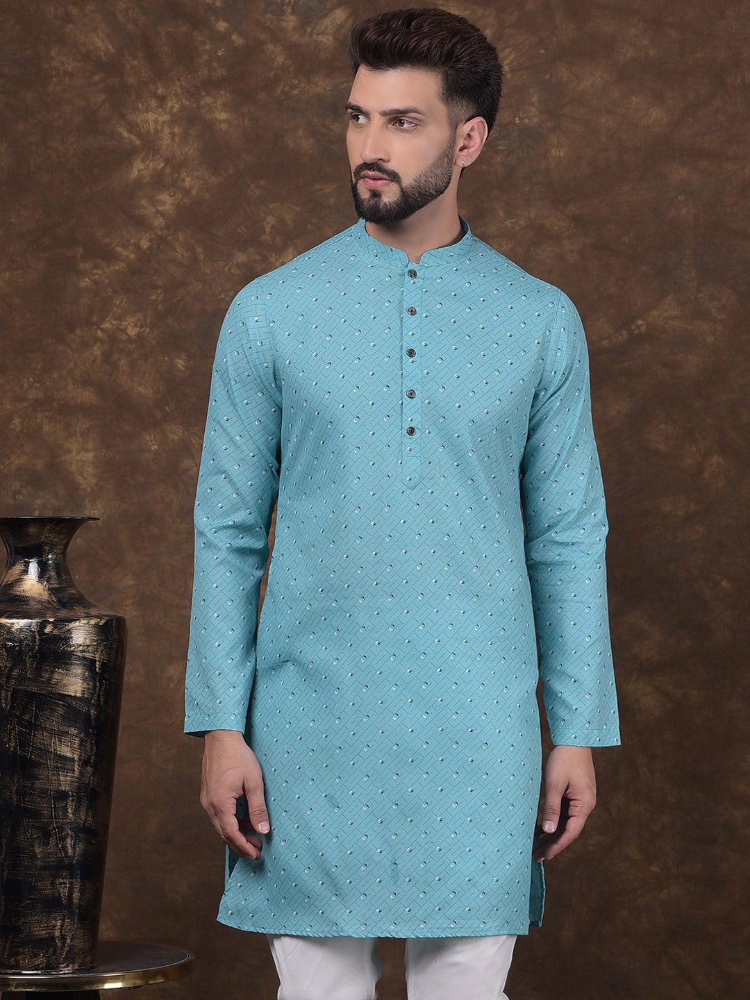 

DEYANN Geometric Printed Mandarin Collar Straight Kurta, Green