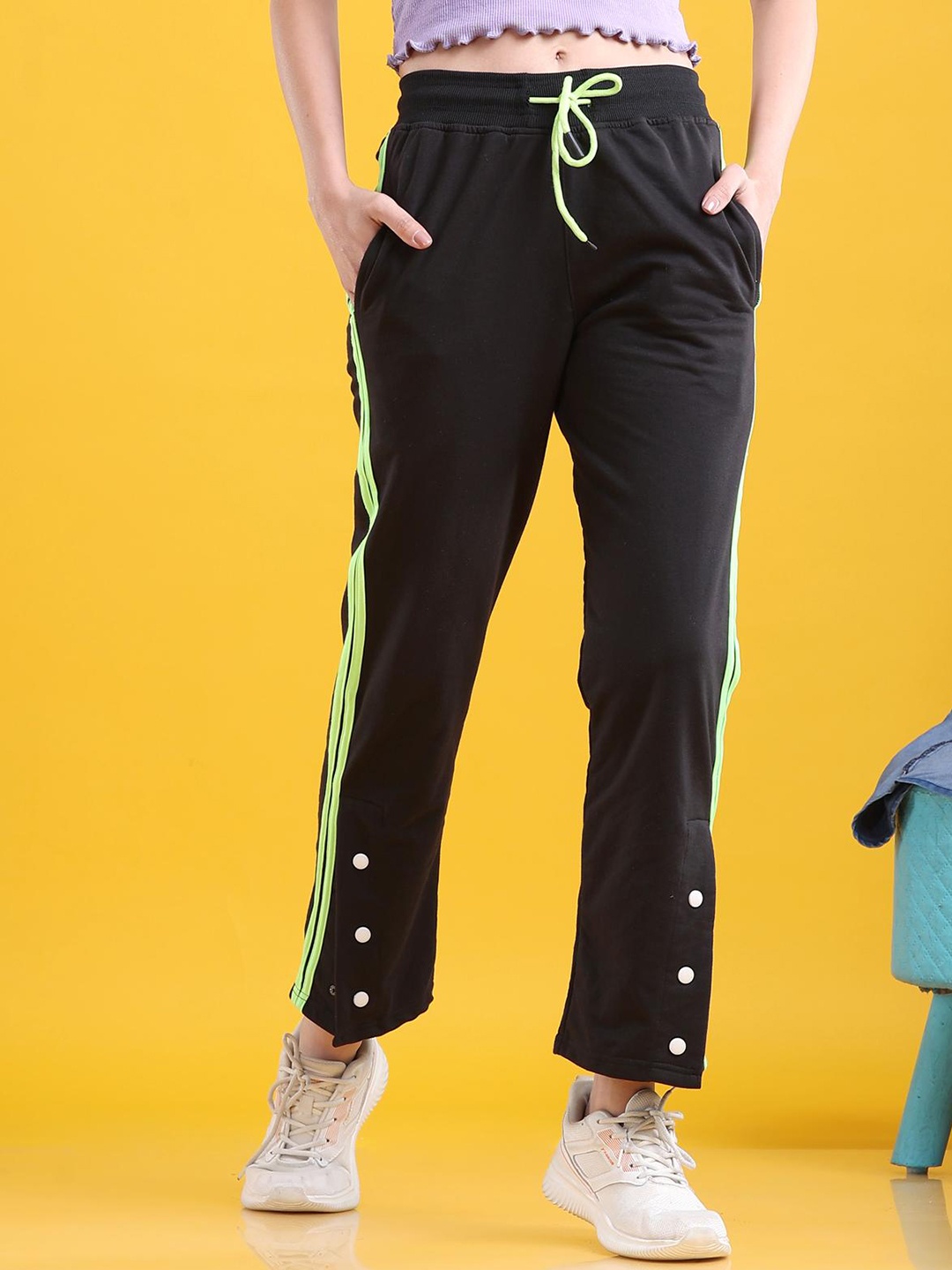 

The Dance Bible Women Terry Side Stripes Detail Flared Track Pant, Black