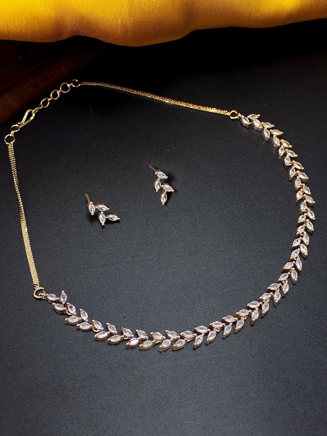 

PRIVIU Rose Gold-Plated American Diamond-Studded Necklace And Earrings