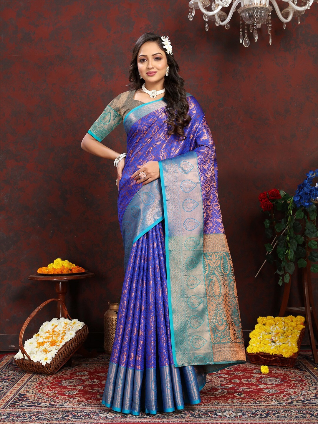 

ZILVIRA Ethnic Motifs Woven Design Zari Pure Silk Kanjeevaram Saree, Blue