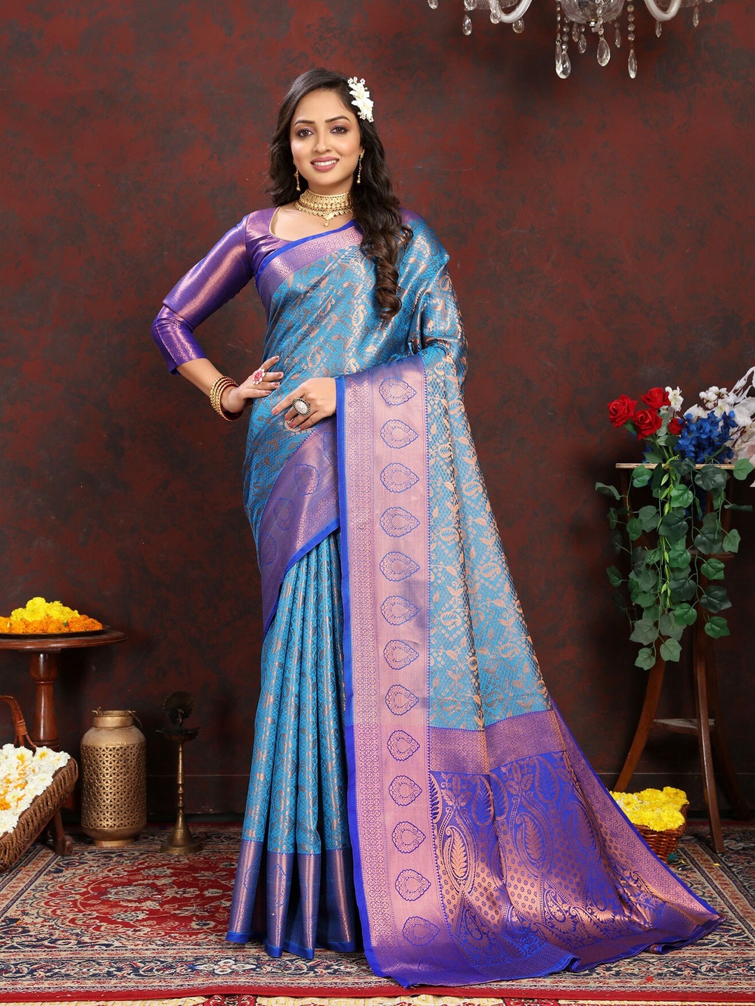 

ZILVIRA Ethnic Motifs Woven Design Zari Pure Silk Kanjeevaram Saree, Turquoise blue