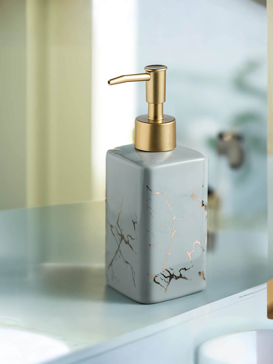 

UMAI Grey Printed Matte Ceramic Soap Dispensers 320 ml