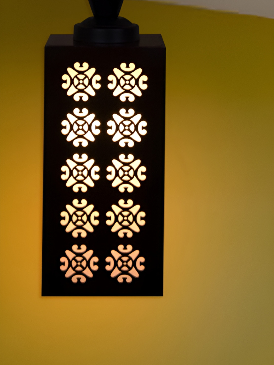 

Afast Brown & White Textured Wooden Rectangle Traditional Ceiling Lamp