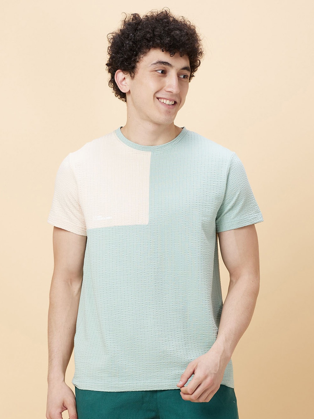 

Being Human Colourblocked Round Neck T-shirt, Sea green