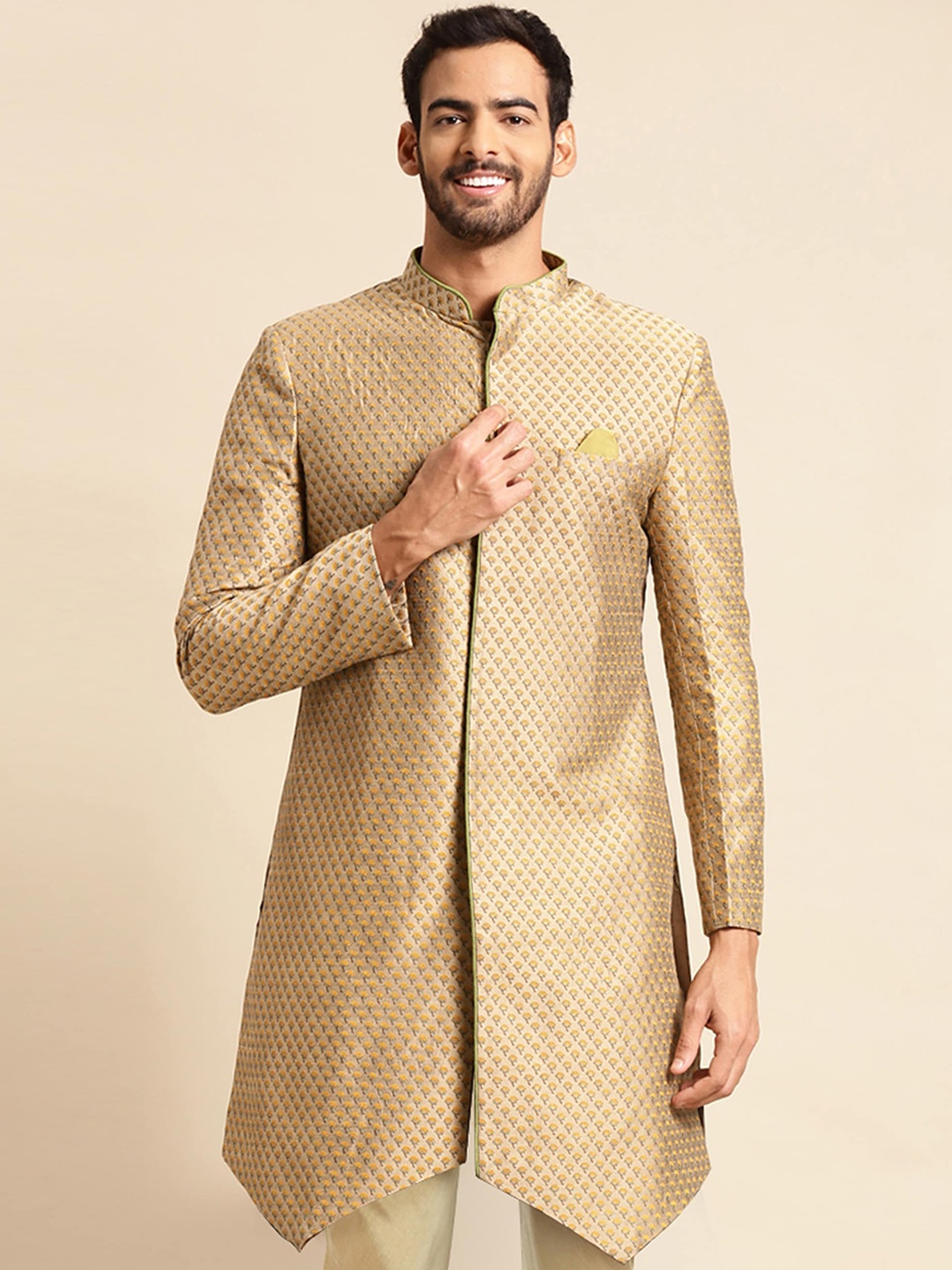 

KISAH Men Floral Printed Mandarin Collar Indowestern Sherwani, Beige