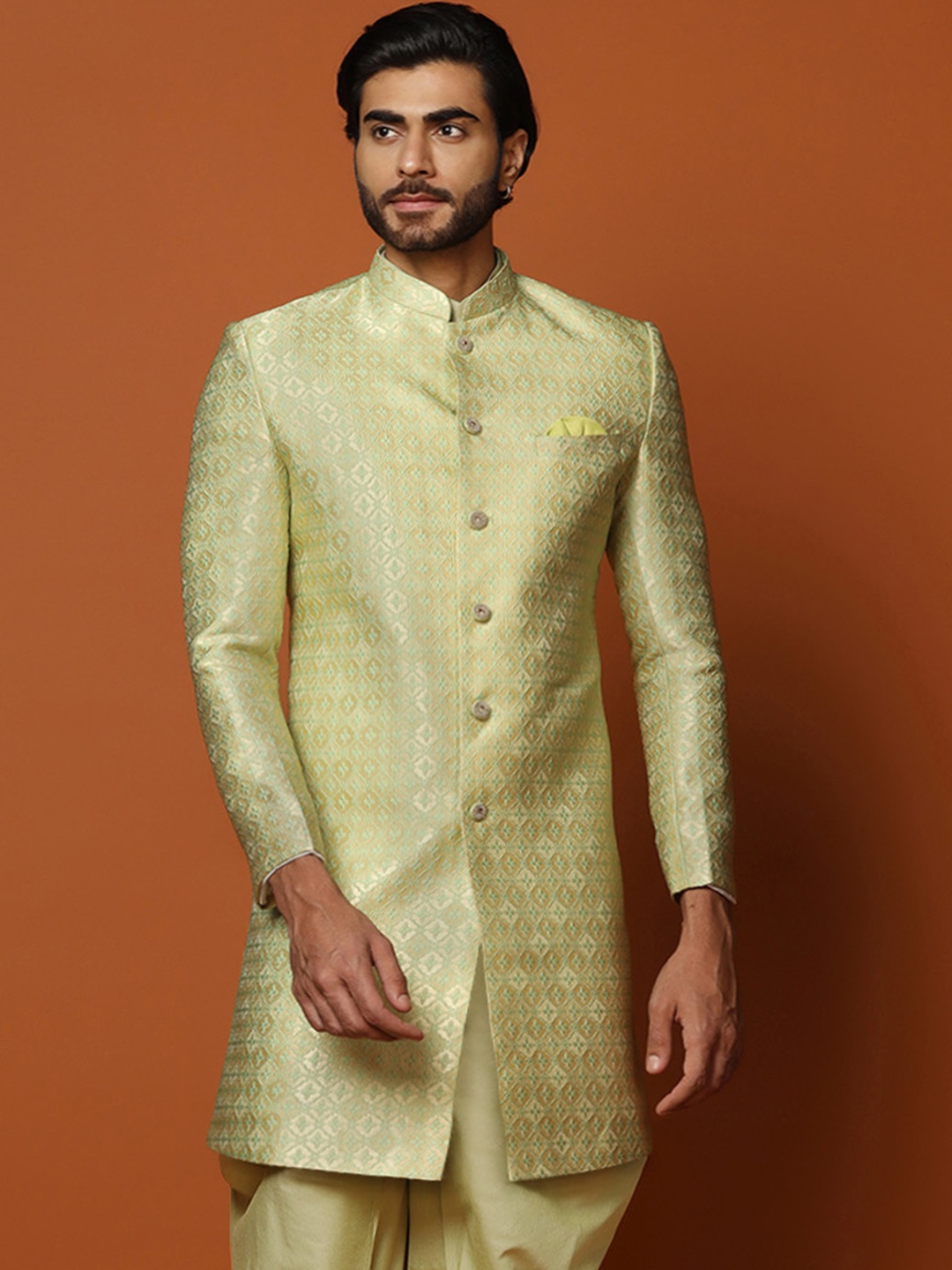 

KISAH Men Ethnic Motifs Woven Design Mandarin Collar Indowestern Sherwani, Green
