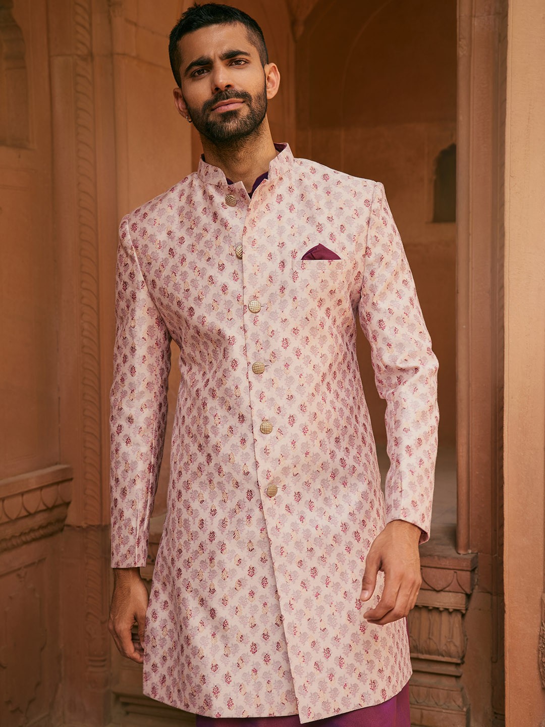 

KISAH Men Ethnic Motifs Woven Design Mandarin Collar Indowestern Sherwani, Pink