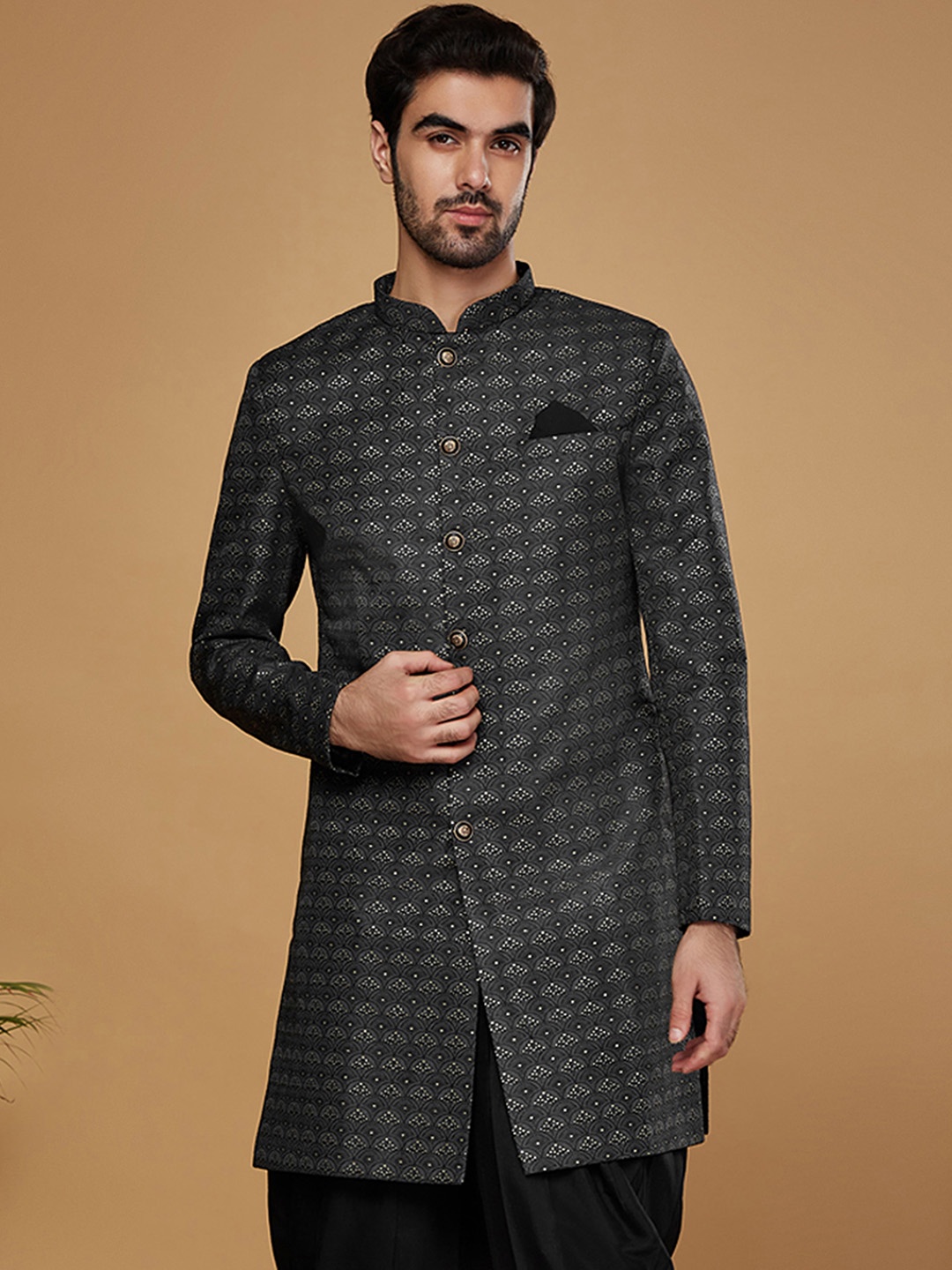 

KISAH Men Self Design Mandarin Collar Indowestern Sherwani, Black